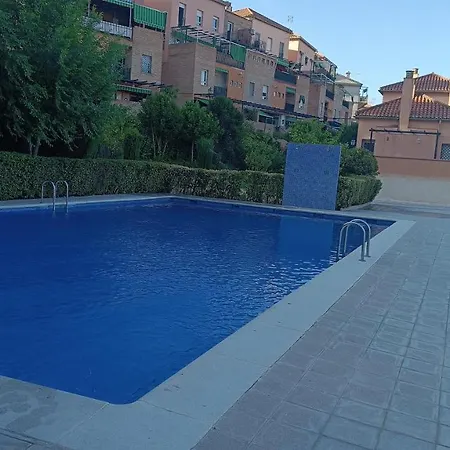 Boutique Appartement Cenes De La Vega